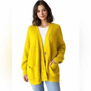 Aerie Vibrant Yellow/Green Oversized Women's Cardigan Size Small